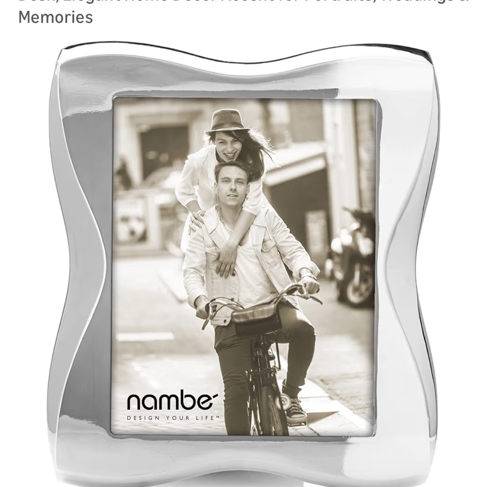 Nambe Bella Frame - 4x6 Silver Frame, Designed by Steve Cozzolino, Chrome Plate - Picture 10 of 15